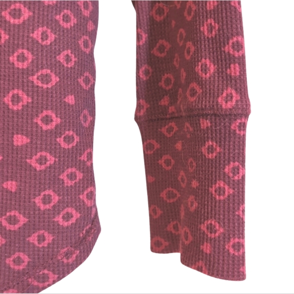Dalia Waffle Knit Henley Top | Size M | Maroon Long Sleeve Shirt | Relaxed Fit - Picture 9 of 11